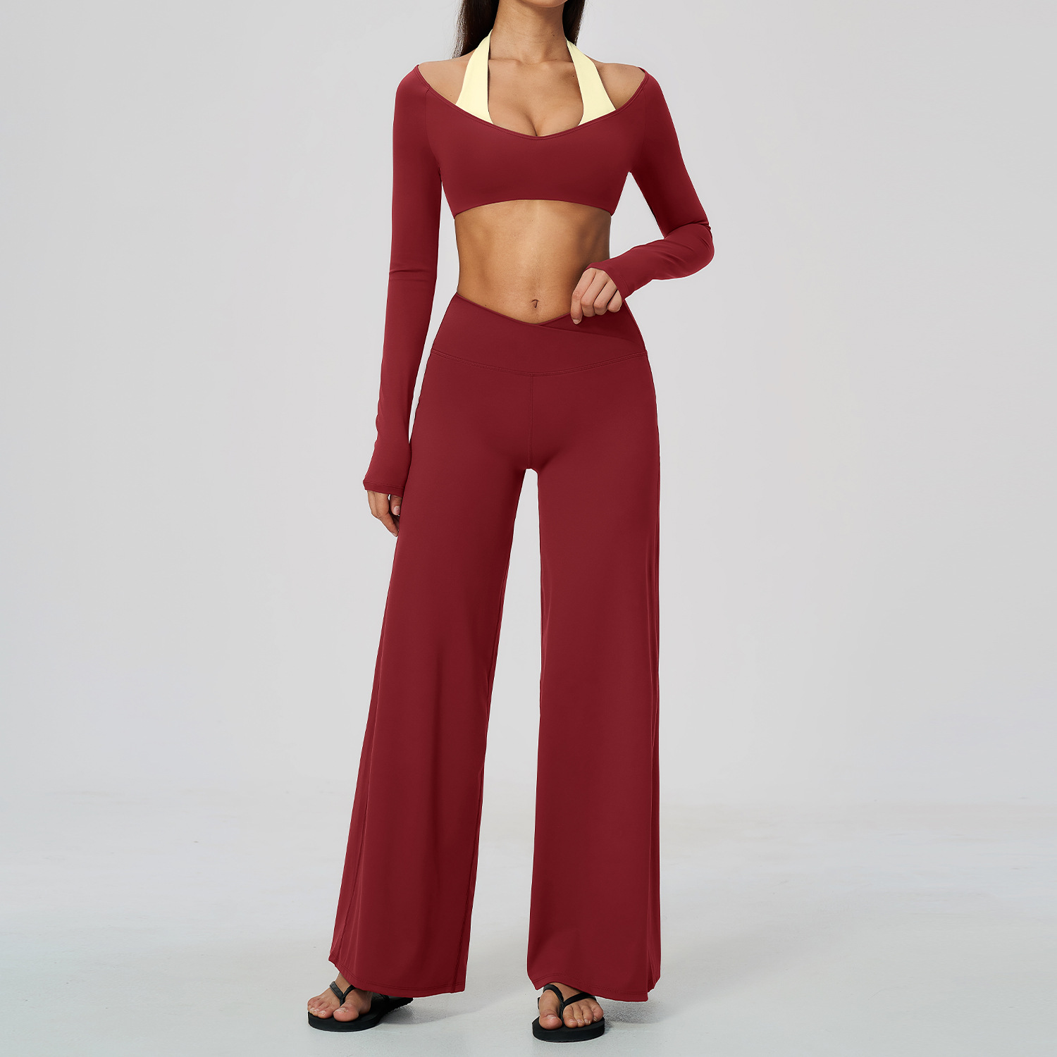 طقم رياضي نسائي مكون من قطعتين - مراجعة Compression Long Pant وسعره